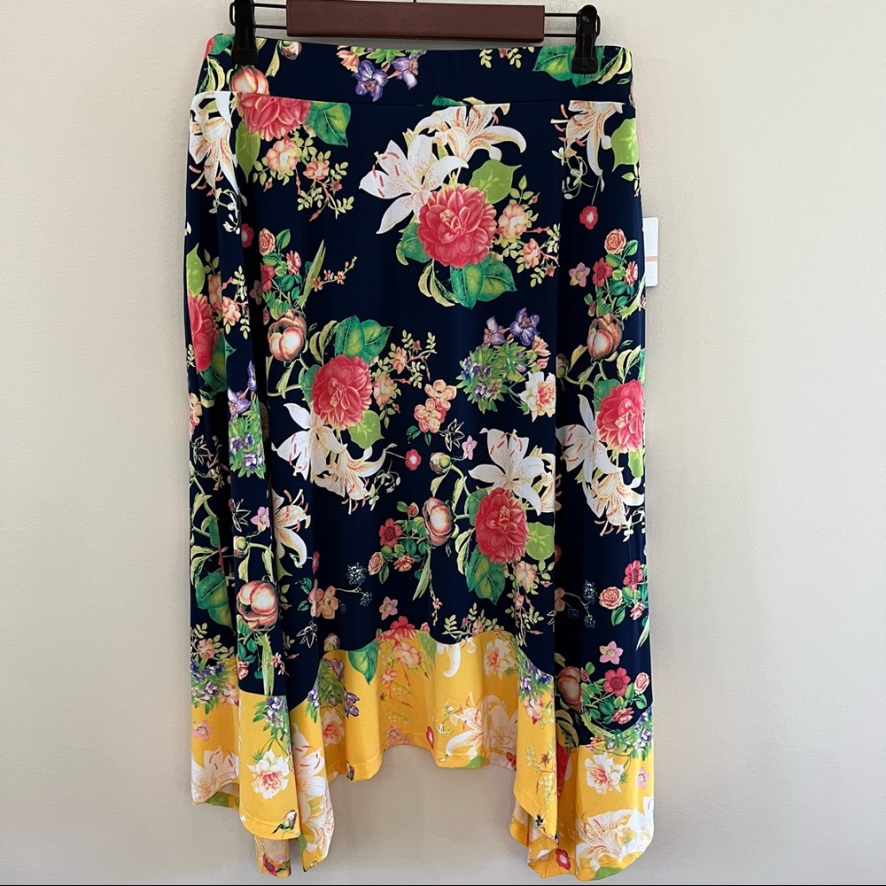 Rafaela NWT Floral Handkerchief Hem Skirt Size 2X
